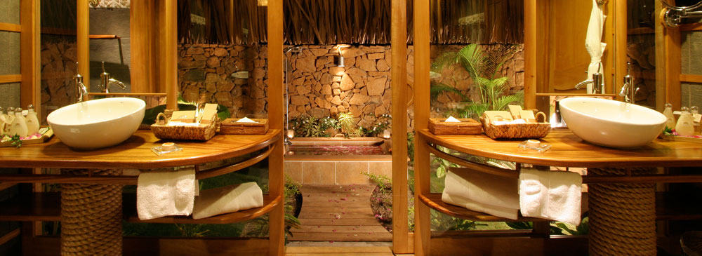 Le Taha'a Royal Beach Villa