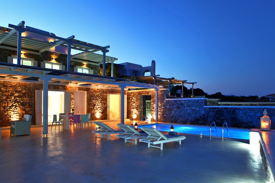 Master Private Pool Villa — Luxury Villas & Vacation Rentals ...