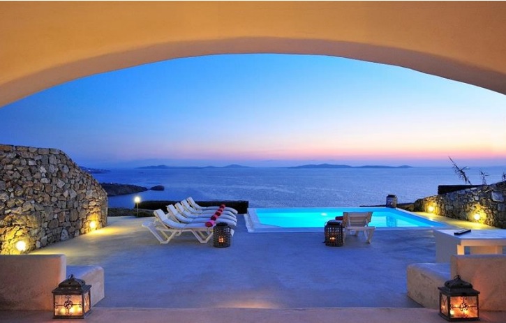 Akromykonos Villa