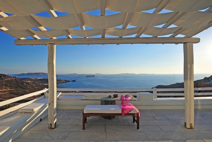 Akromykonos Villa