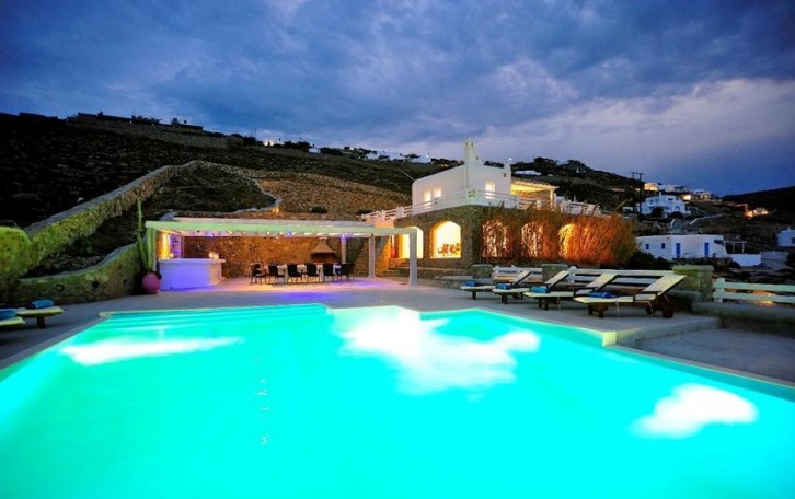 Diodos Luxury Villa