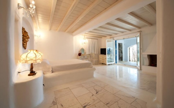 Diodos Luxury Villa