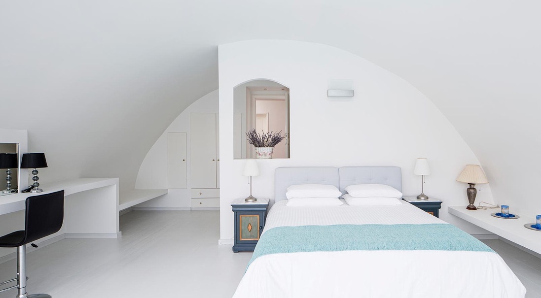 Santorini Beach Villa