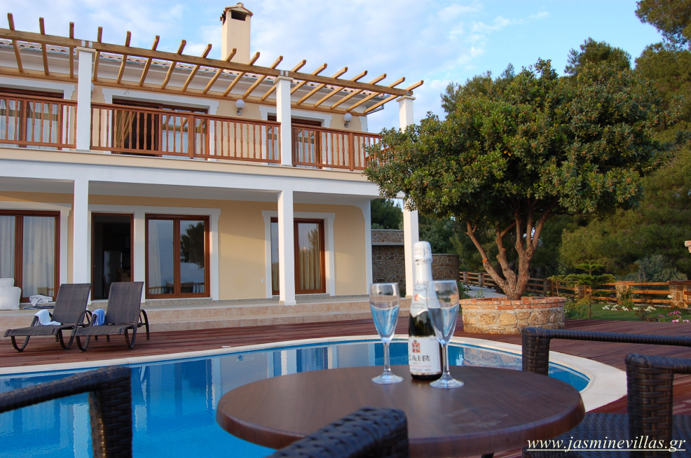 Jasmine Villa I & ΙΙ