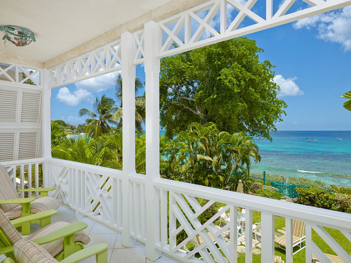 Mahogany Pod — Luxury Villas & Vacation Rentals —