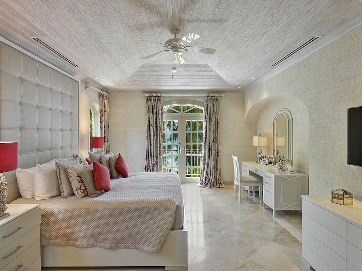 Villa Old Trees 102, Firefly