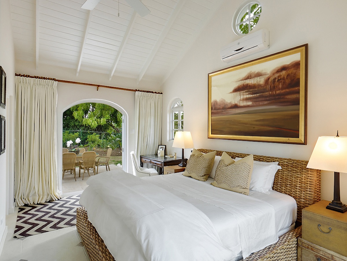 Sandy Lane, Casablanca