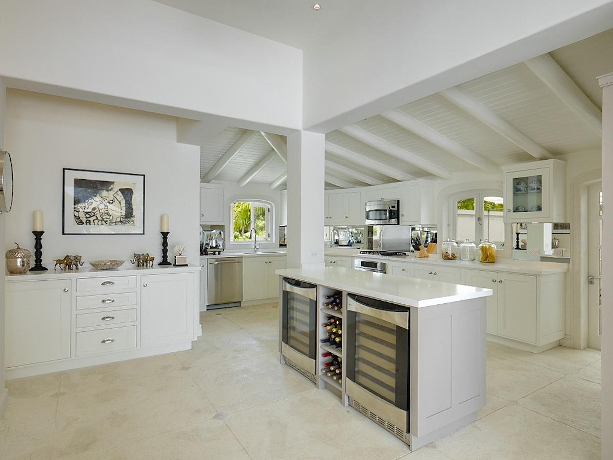 Sandy Lane, Casablanca