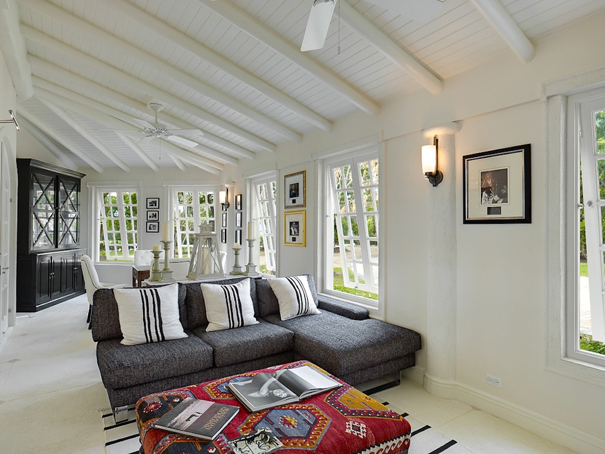 Sandy Lane, Casablanca