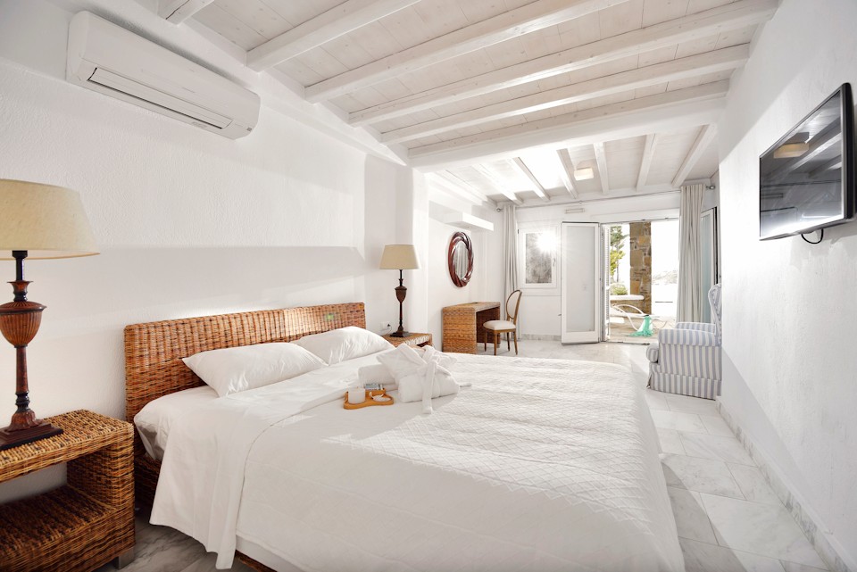 Saint John Mykonos SeaView Villa