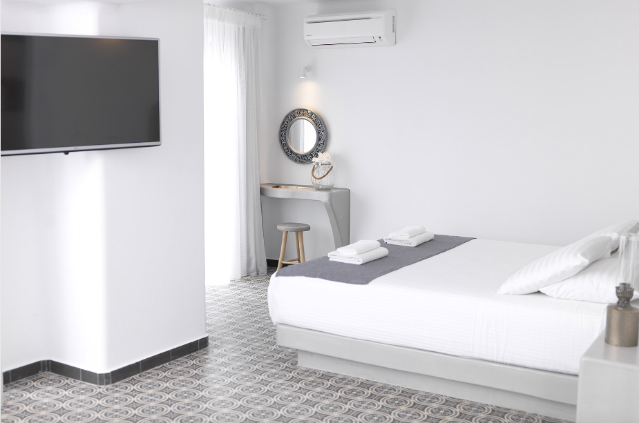 Villa Happiness Drops