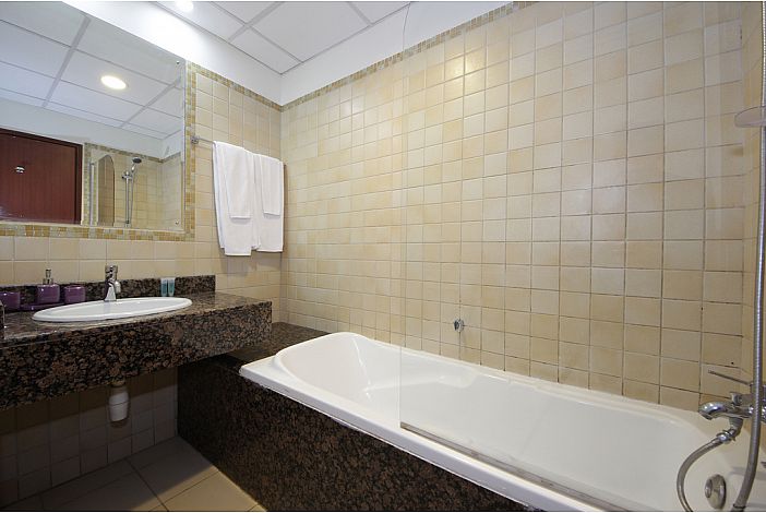 Spacious Luxury 3 Bed Apartment Stunning Sea View