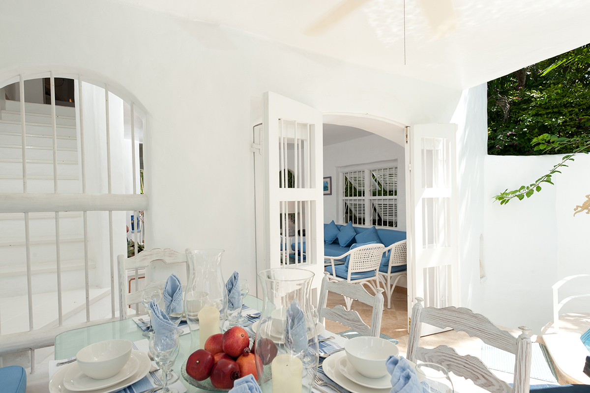 Merlin Bay - Gingerbread