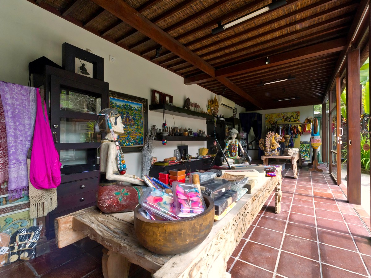 Majapahit Beach – Villa Nataraja