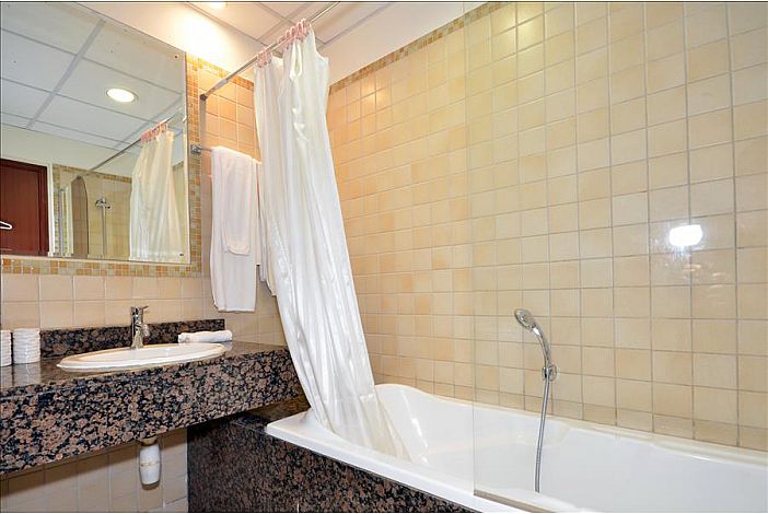 Beach Front Spacious Luxury