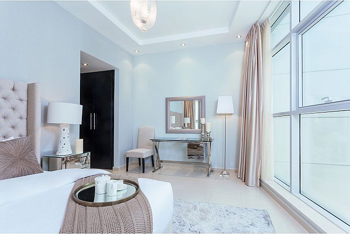 DELUXE 2 BED APARTMENT