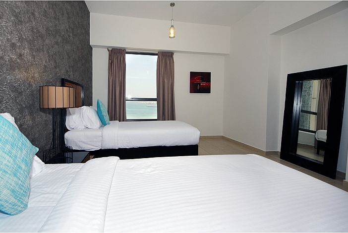 Spacious Luxury 3 Bed Apartment Stunning Sea View