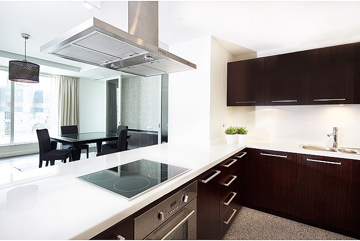 SPECTACULAR 1 BED APARTMENT