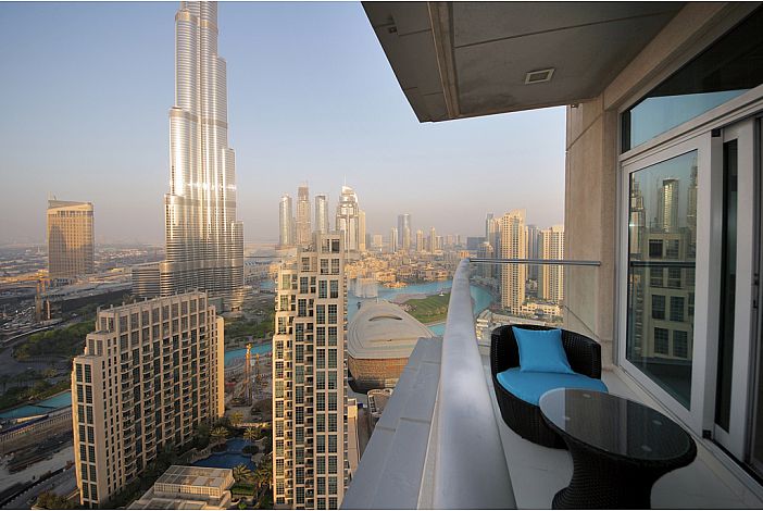Startling views of dancing fountain , Burj Khalifa , Opera in The Lofts DownTown