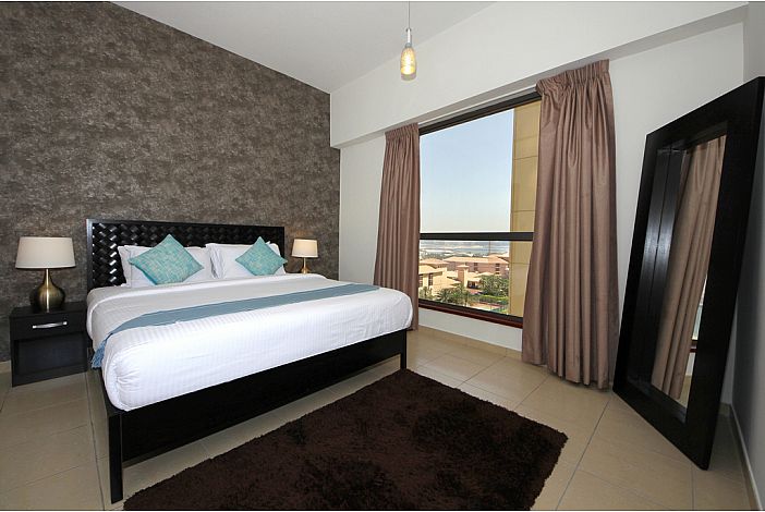 Spacious Luxury 3 Bed Apartment Stunning Sea View