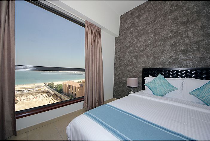 Spacious Luxury 3 Bed Apartment Stunning Sea View