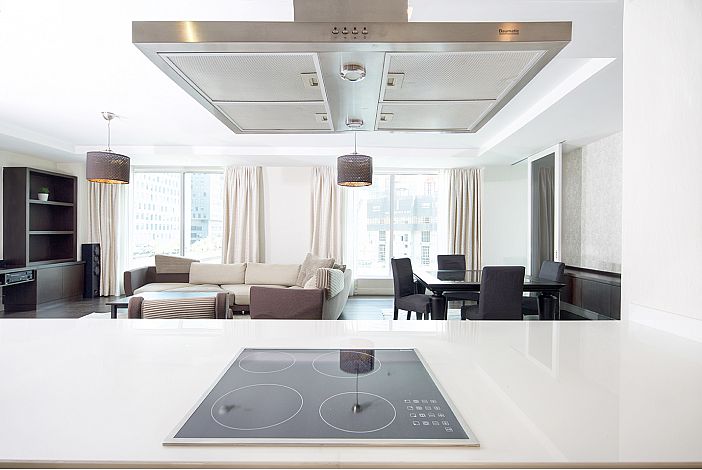 SPECTACULAR 1 BED APARTMENT