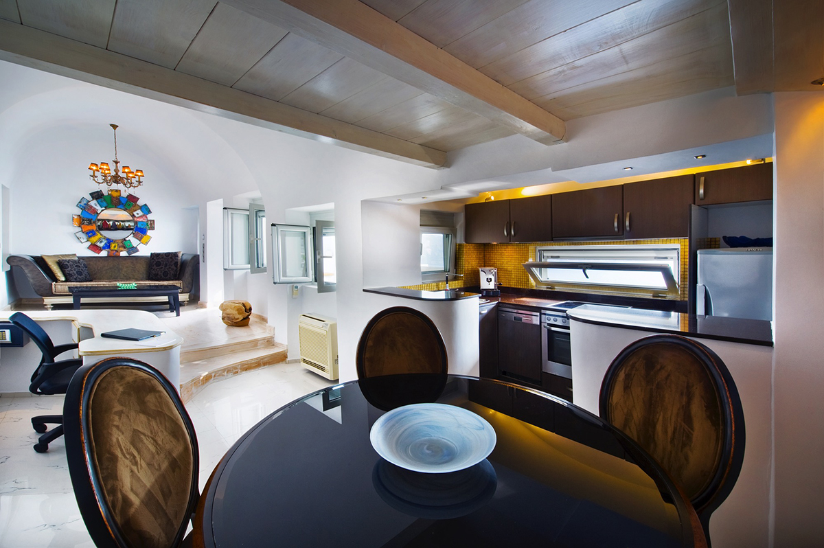 Selini Honeymoon Villa