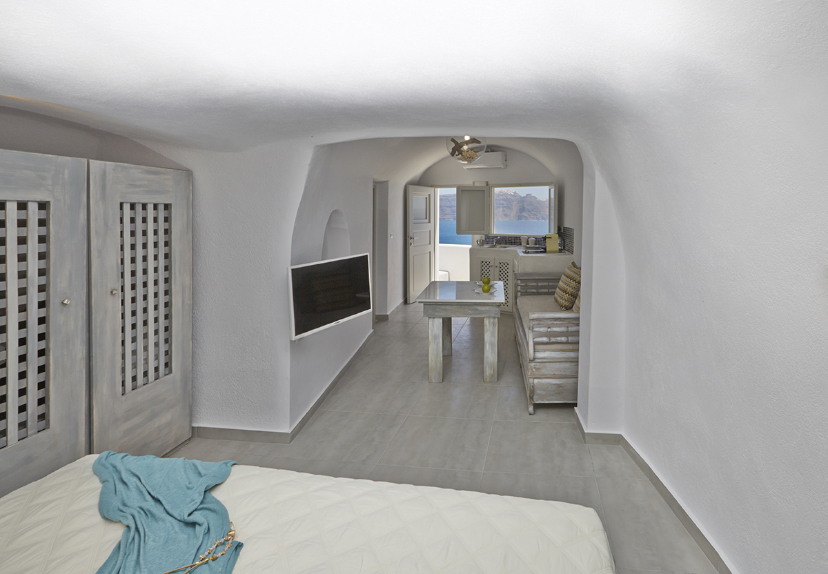 Amaya: Sentiment Villa