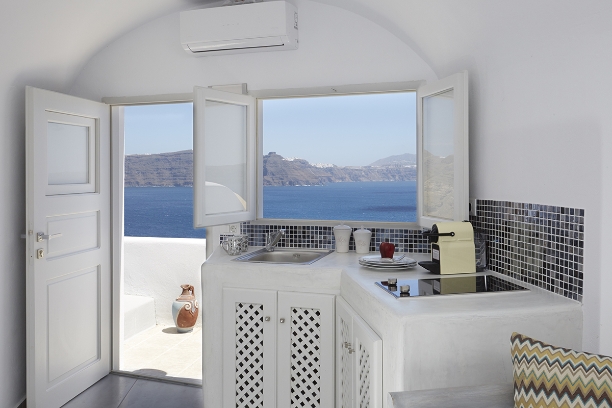 Amaya: Sentiment Villa