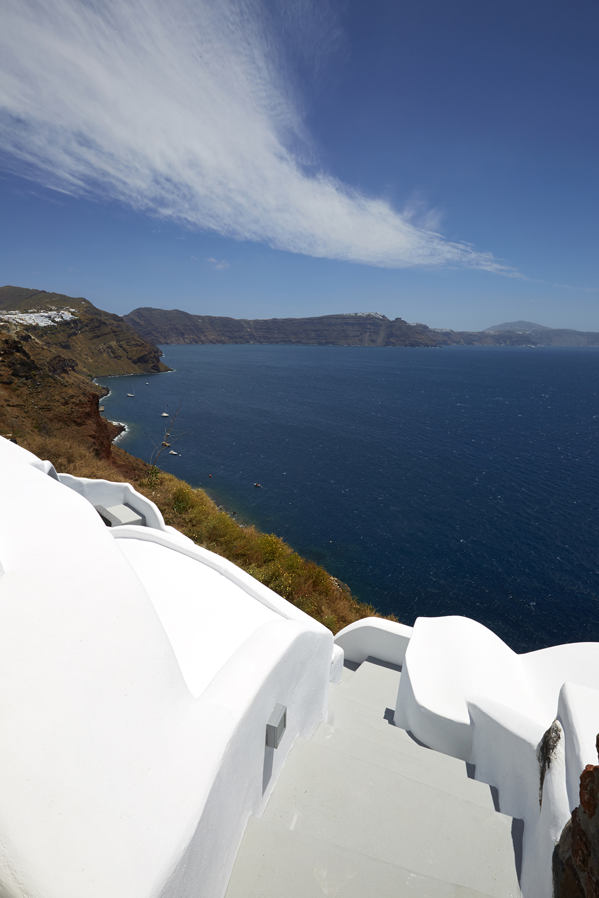 Amaya: Sentiment Villa