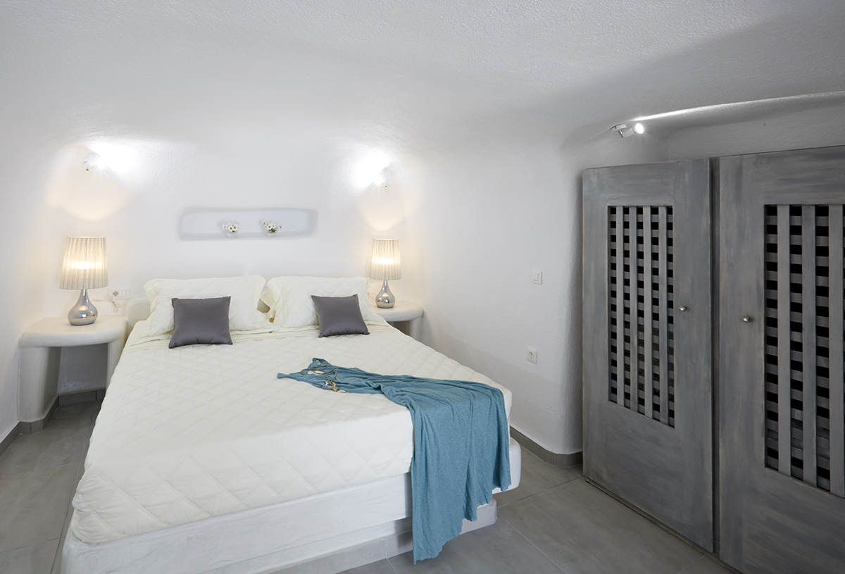 Amaya: Sentiment Villa