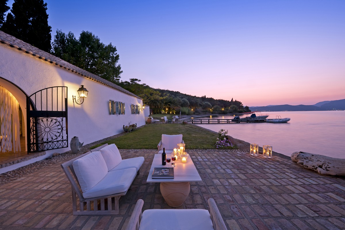 Aphrodite Corfu Villas