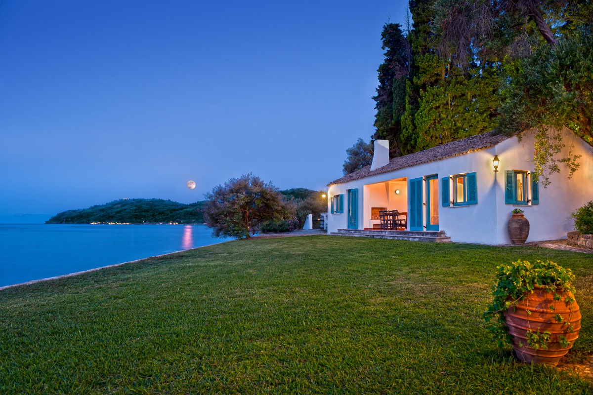 Aphrodite Corfu Villas