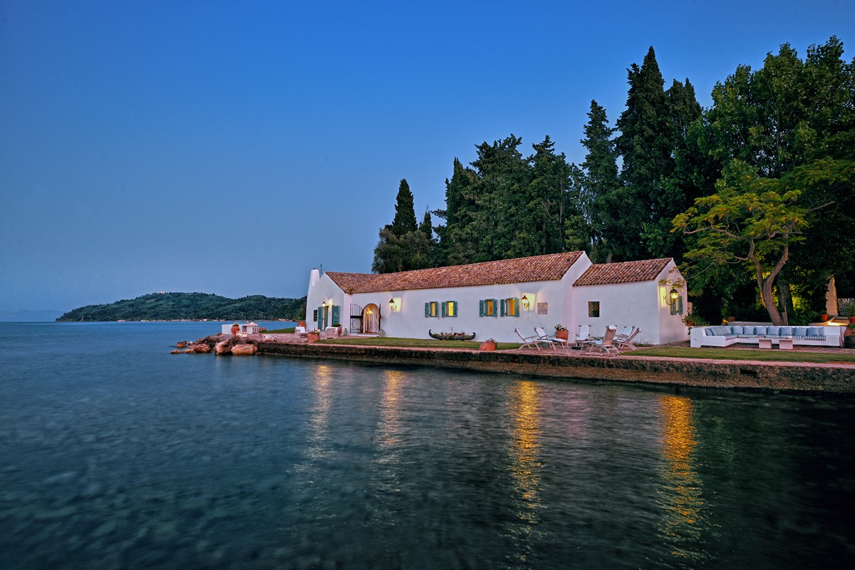 Aphrodite Corfu Villas