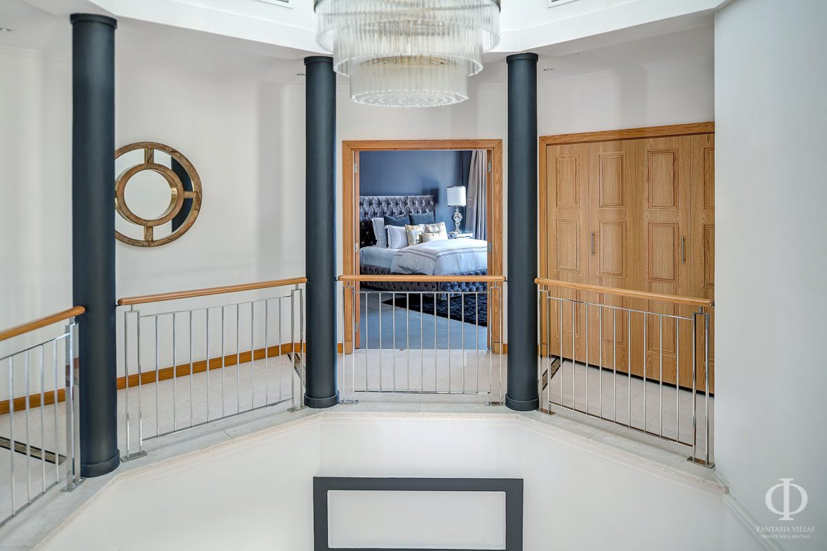 Palm Villa Two 5 bedrooms