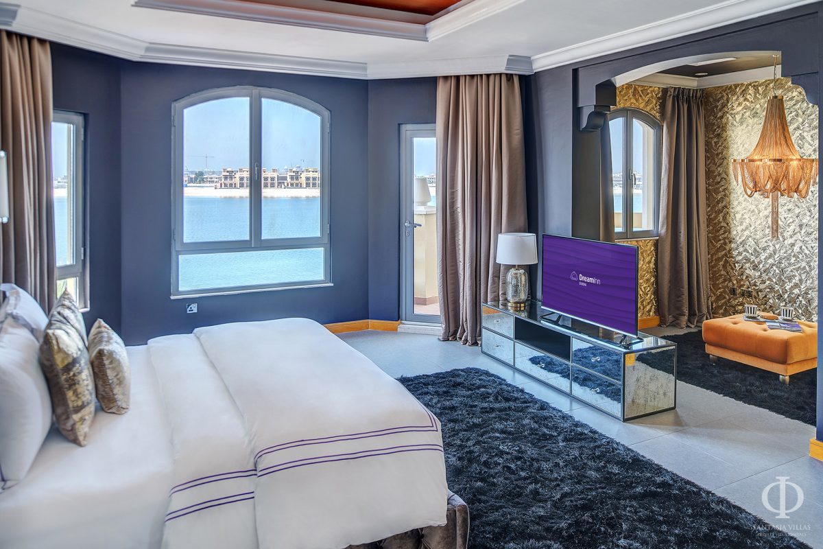 Palm Villa Two 5 bedrooms