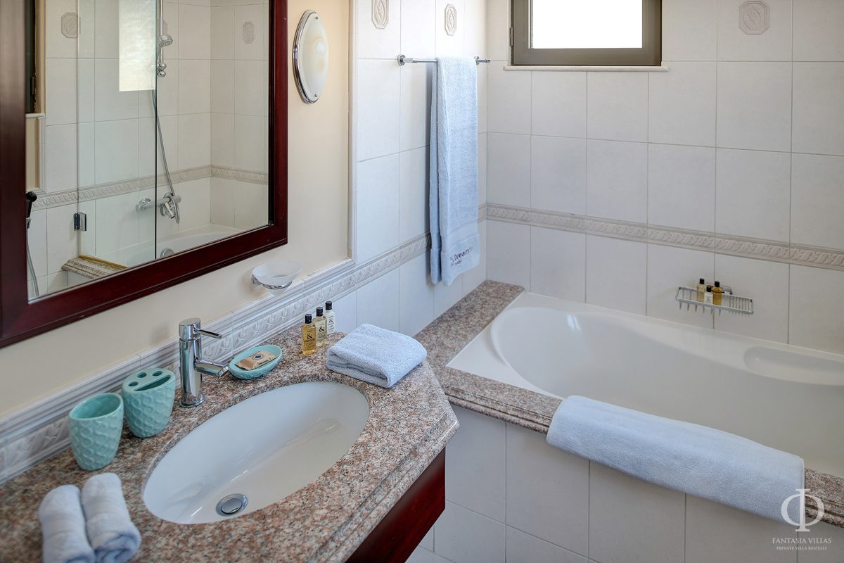 Palm Inn villa 7 bedrooms