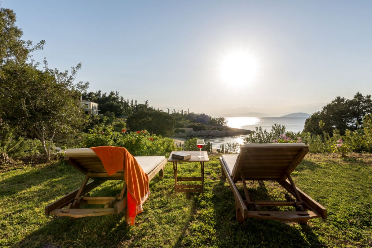 Electra Beachfront Villa