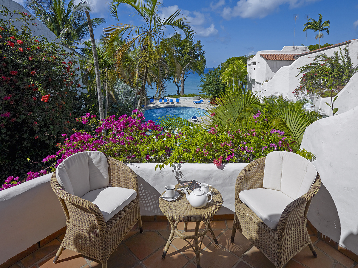 Merlin Bay 6, Firefly