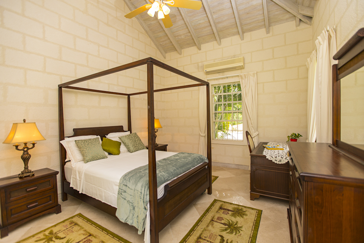 Sandy Lane, Magnolia