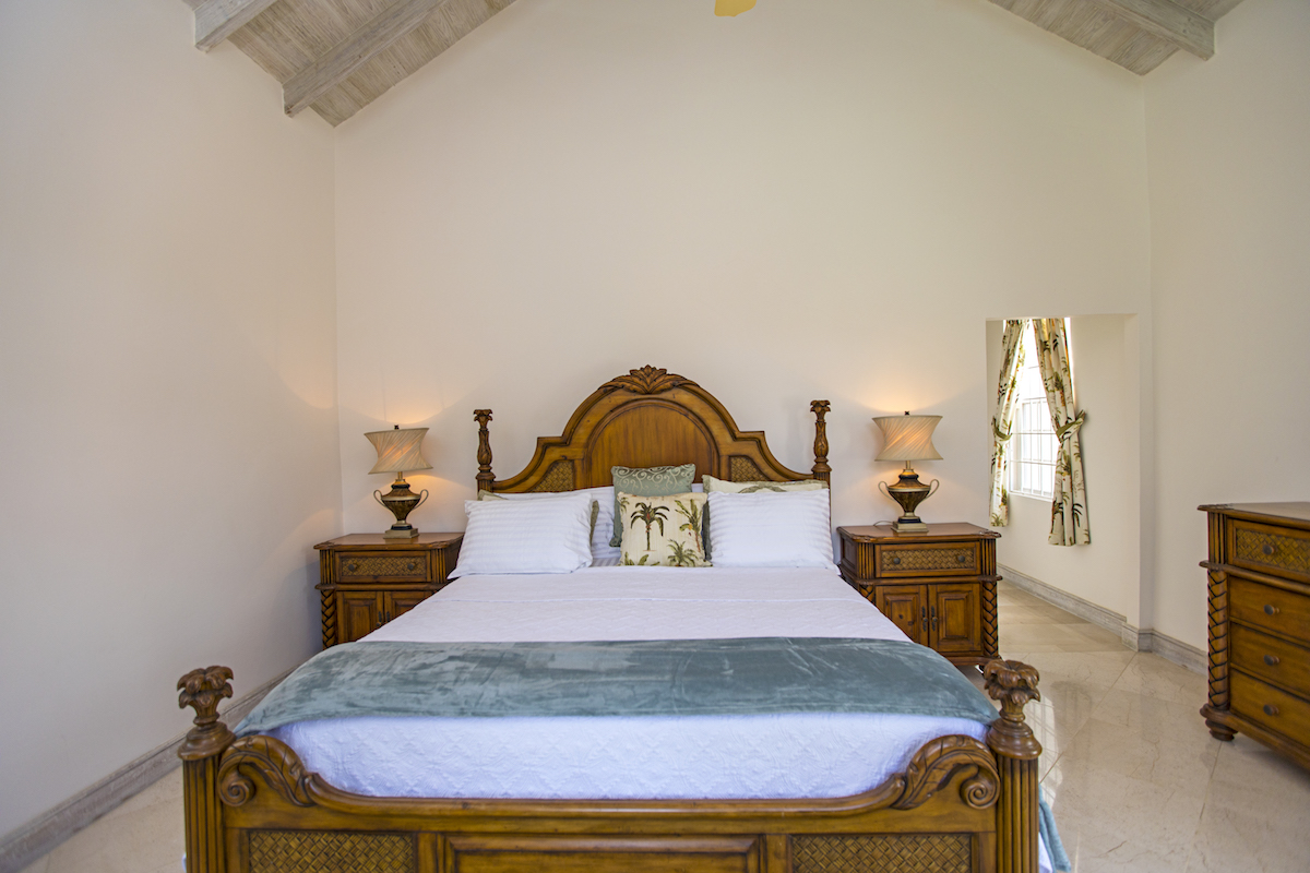 Sandy Lane, Magnolia