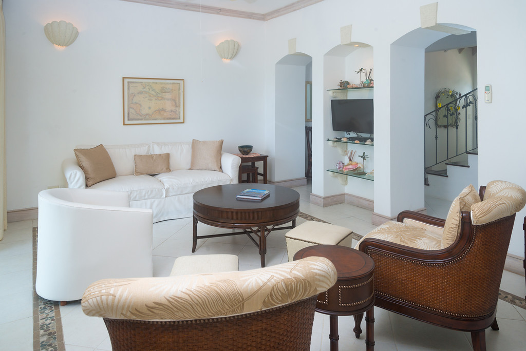 Mahogany Bay - Chanel No.5