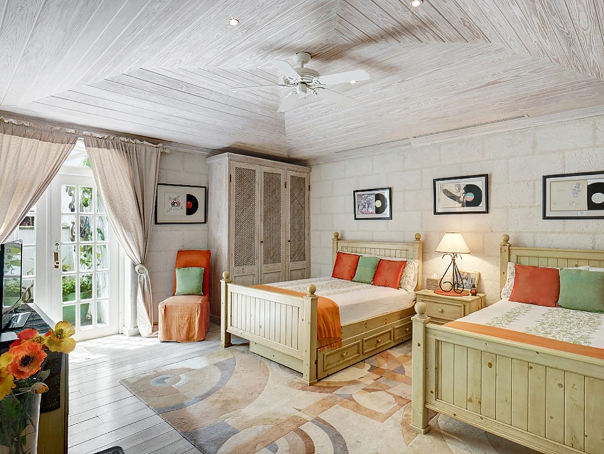 Old Trees 002, Azzurro