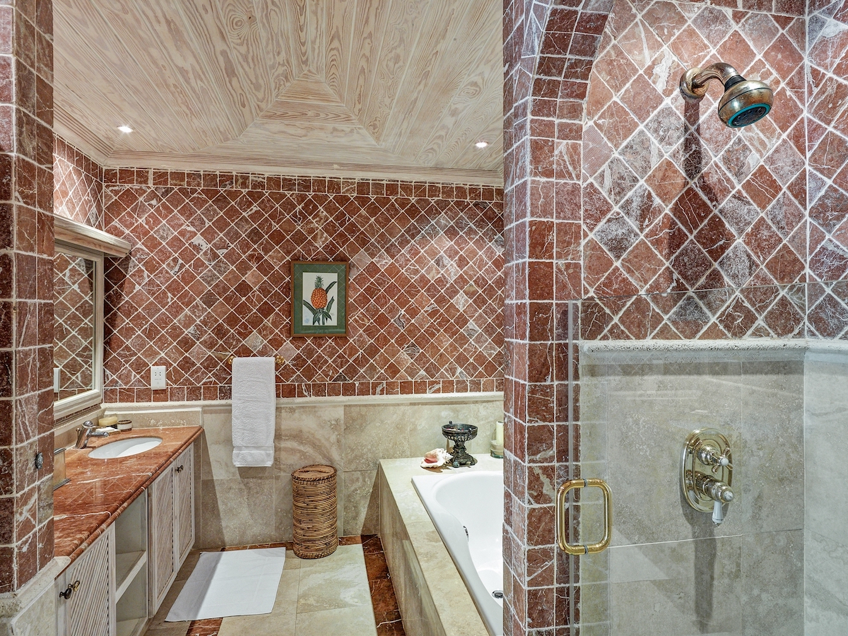 Old Trees 004, Caprice