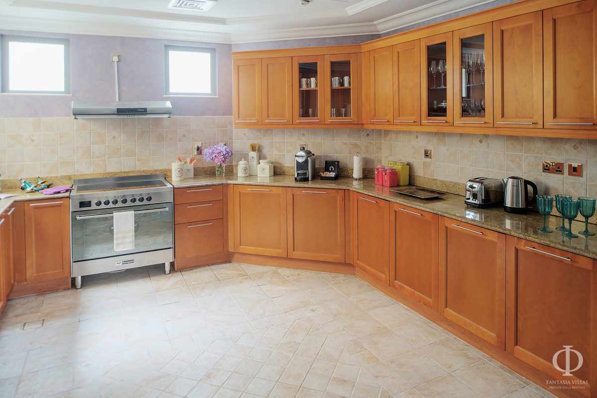 Palm Inn Villa One 6 bedrooms