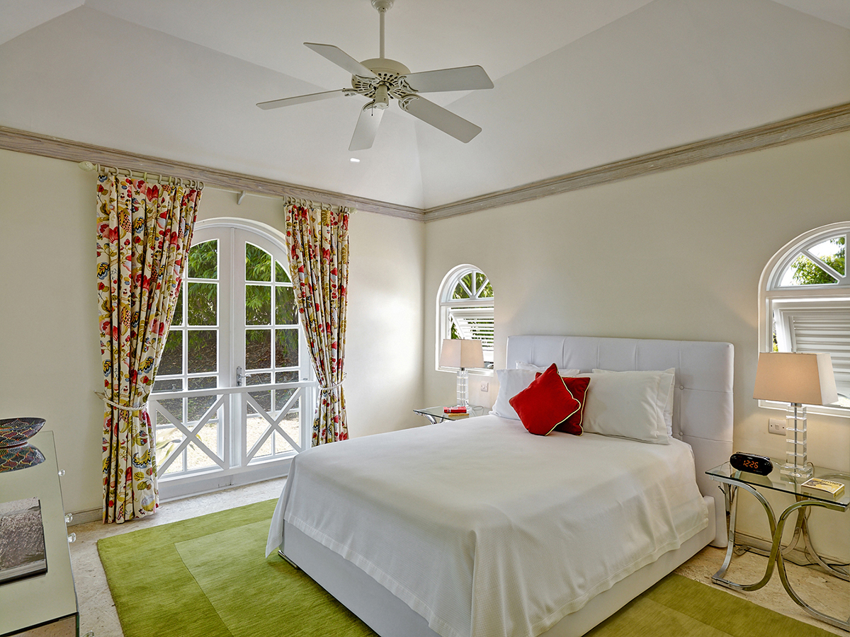 Royal Villa 1 Swansway