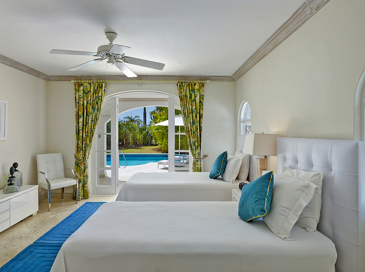 Royal Villa 1 Swansway