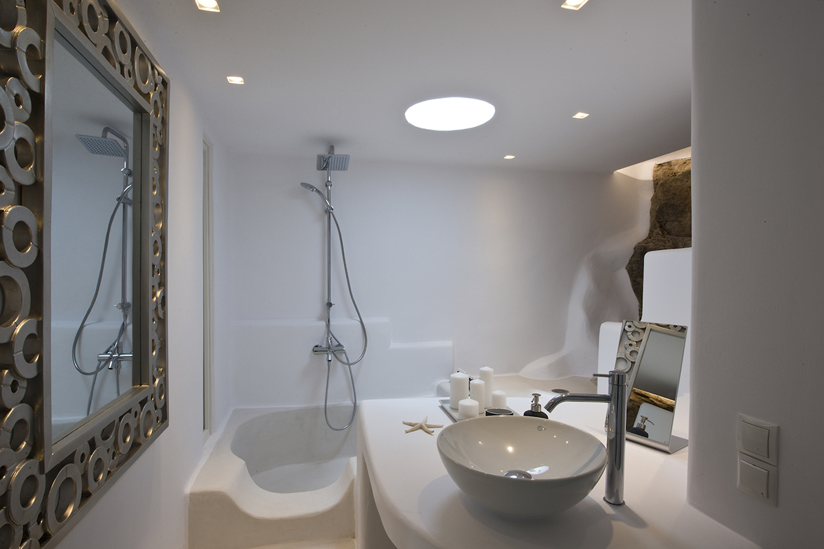 Diles Villas – Ruby Suite