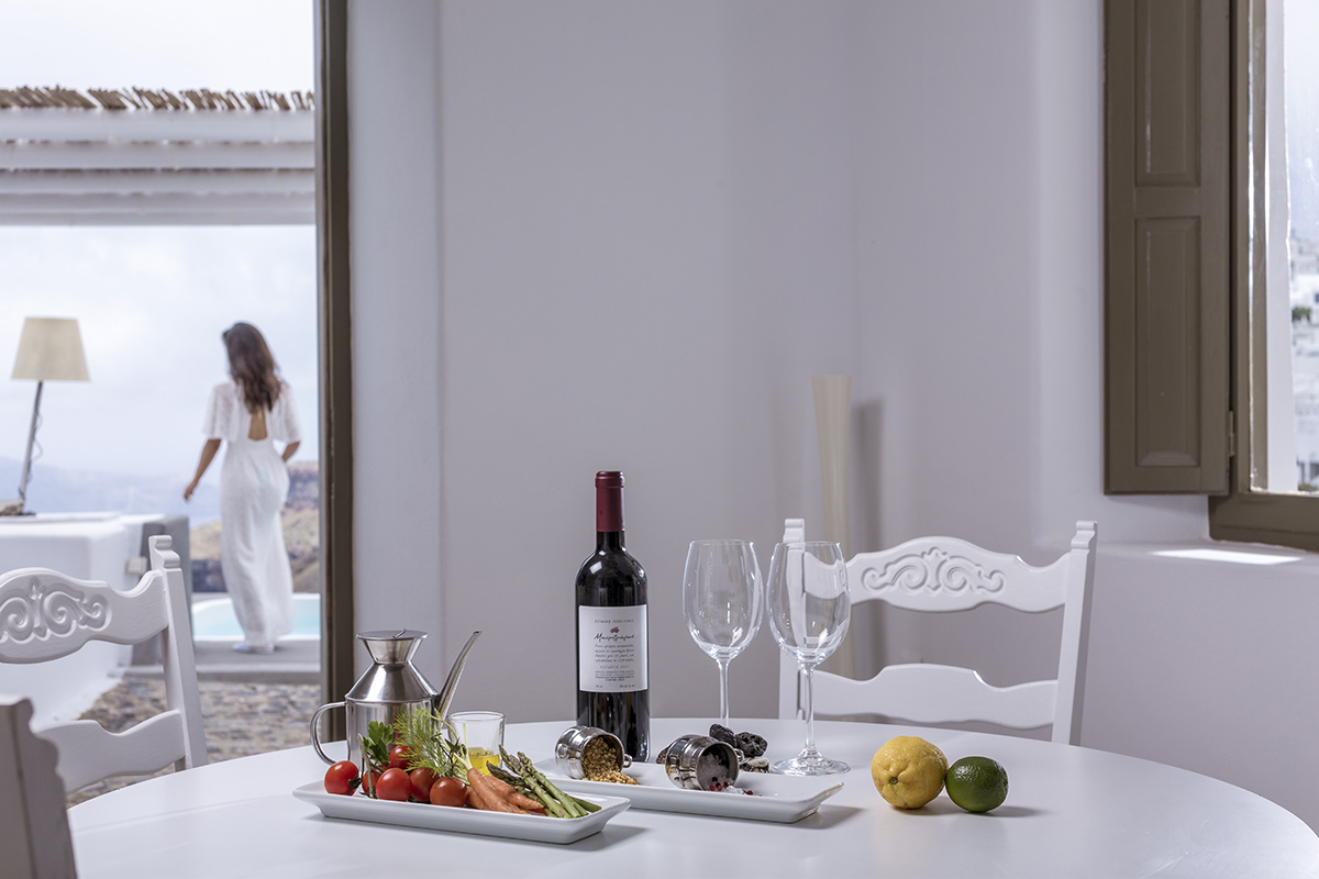 San Nicholas Villa Cave House