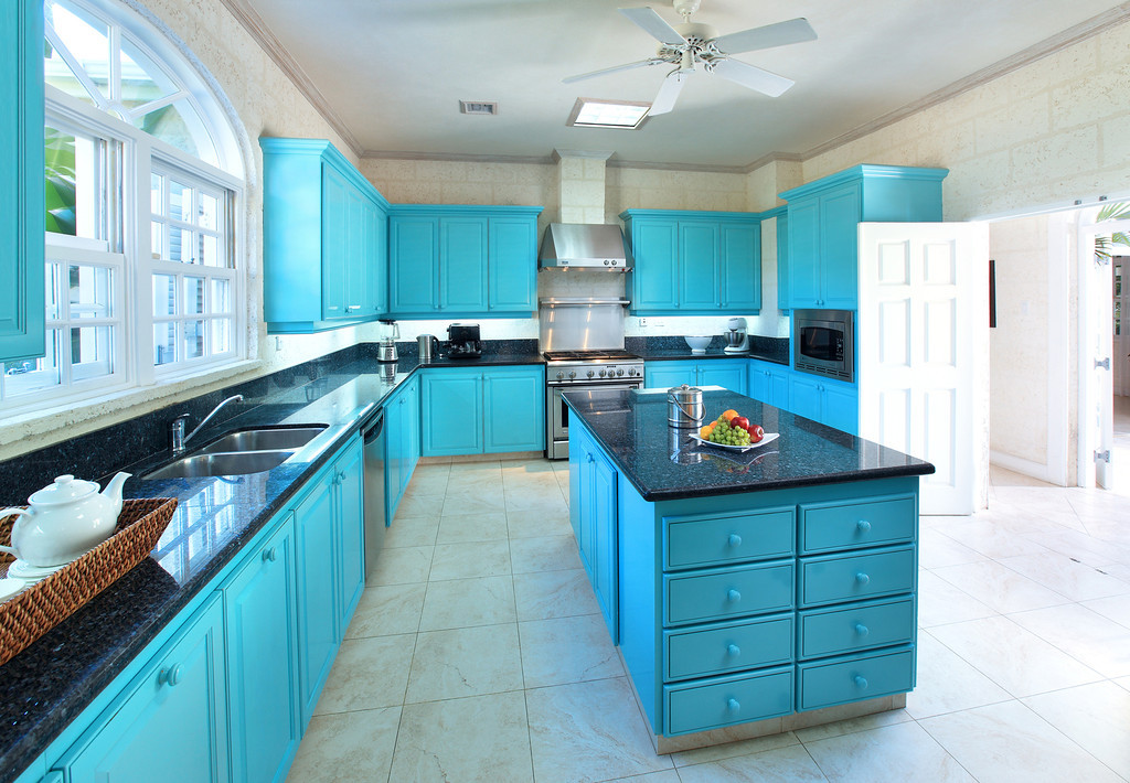 Sandy Lane - Saramanda